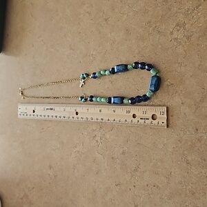 Womans necklace with matching earrings